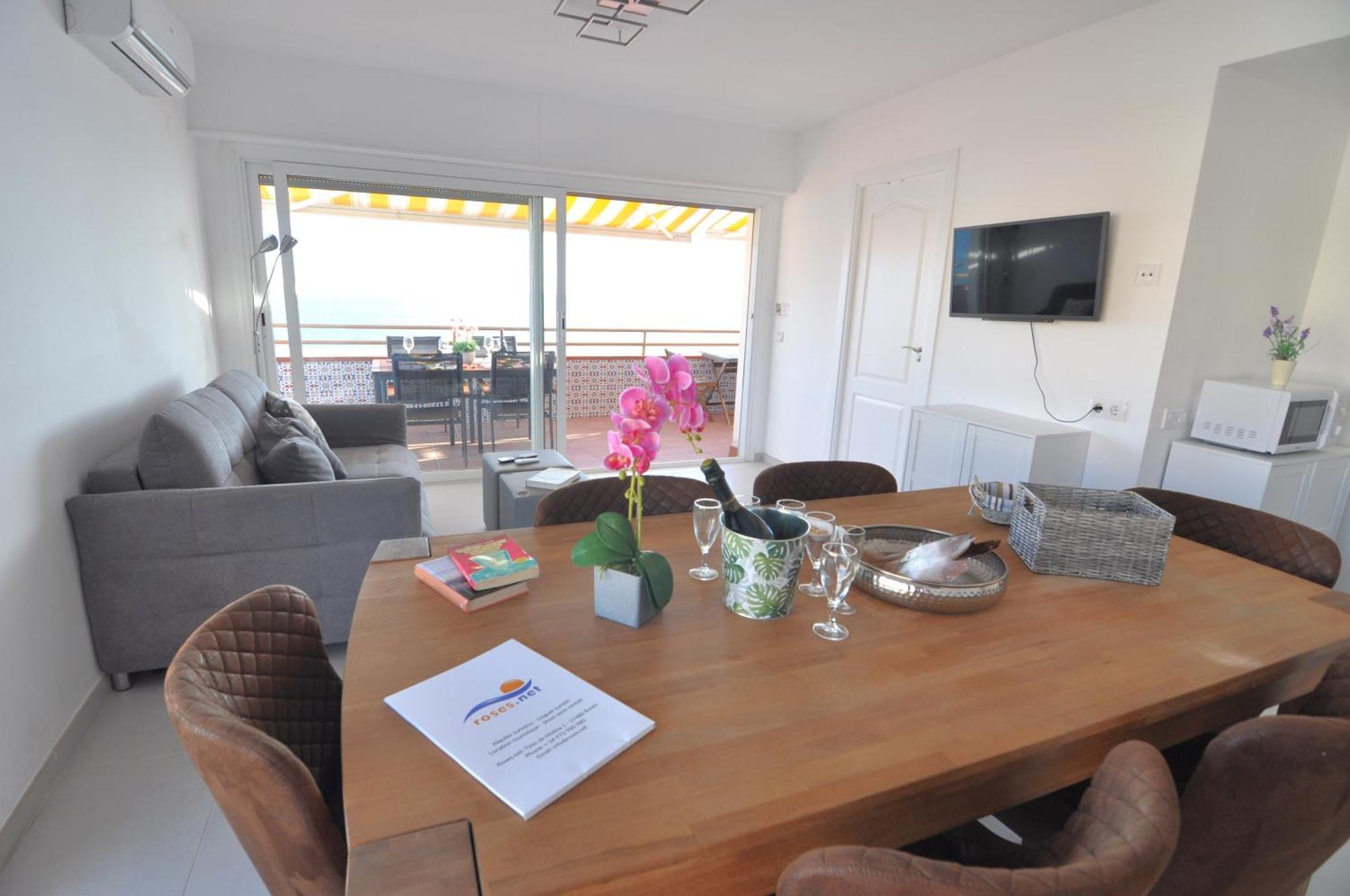 Apartment Rnet - Rhc 2712 Center Roses